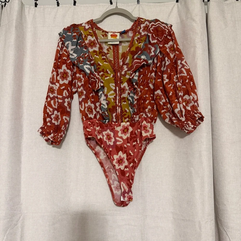 FARM Rio Floral Puff Sleeve Bodysuit - Picture 5 of 7